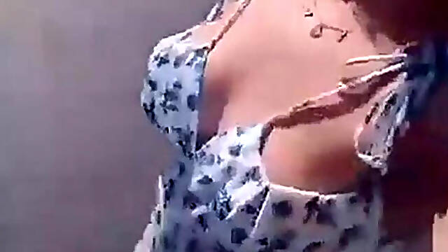 Elnaaz Norouzi Butt, Breasts Scene in Elnaaz Norouzi Hot On Social Media