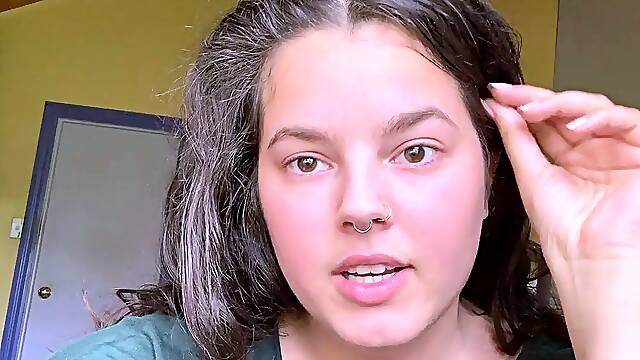 Webcam milf with breast milk live hardcore masturbate