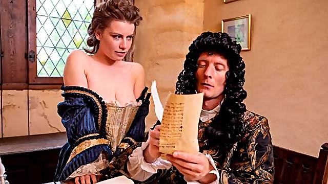 Busty hottie Alice Wayne demonstrates her skills for a boss