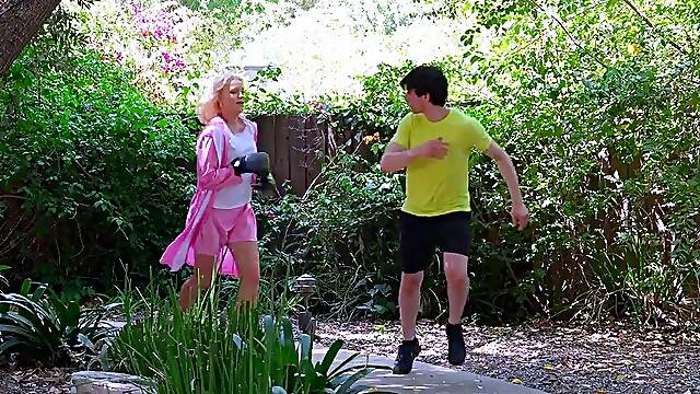 OopsFamily - Annaleigh Reno Fucks Like A Slut Stings Like A