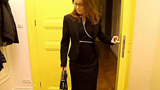 Mature lady is straightforward about being a real slut