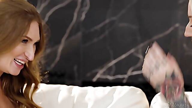 Bokep HD - Two busty hot MILFs Skylar Snow and Hadley Haze use strapon for more lesbian pleasure