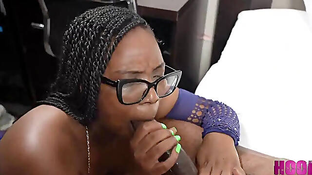 Thick ebony MILF gags on BBC and bounces big ass