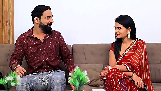 Saali Aadhi Gharwali