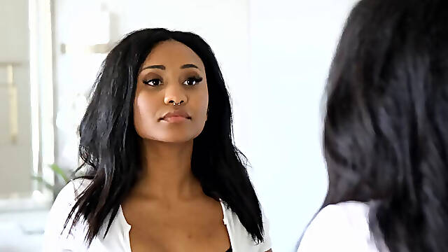 Ebony bimbo with a fat ass knows how to handle a BBC