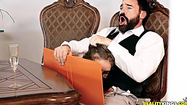 Busty Wedding Planner Jerks Off Thick Cock Of Future Groom