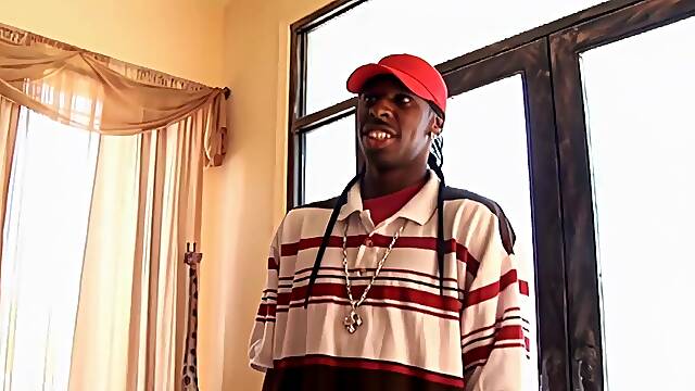 Tempting ebony cougar Cherokee horny sex clip