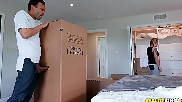 Spoiled asian wanton Vina Sky and Alex Legend in catchy sex clip