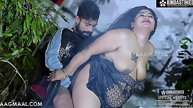 Big Tits Hot Mom Uncut - Big ass