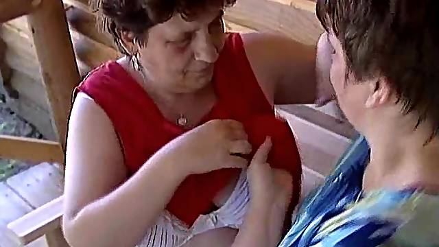 Fat lesbian babes have sex on a romantic date by the river