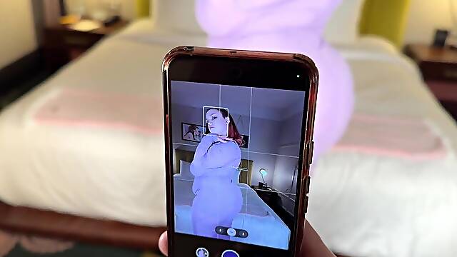 Casting Curvy: Definitely not weird taking fotos like this with your stepbro