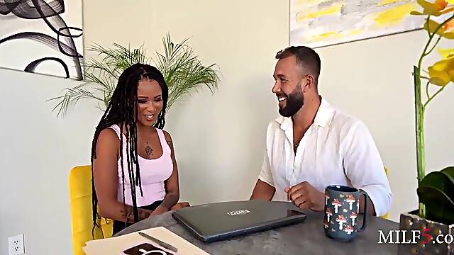 Hearts Detour - Cali Sweets - MILF5