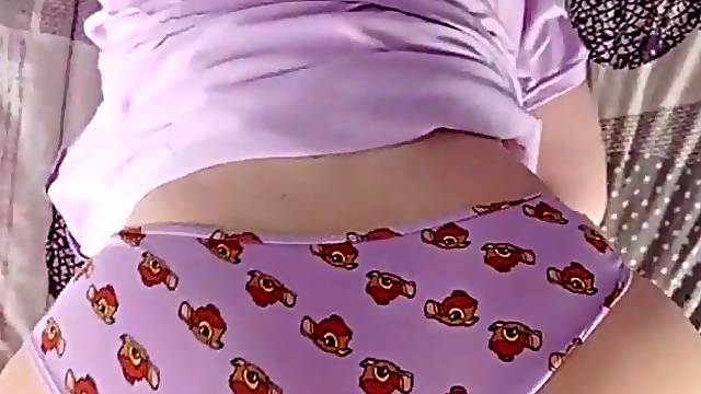 Real amateur episode with large butt step sister banged throughout bambi pants!