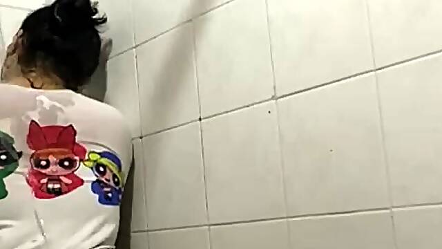 I RECORD MYSELF DURING THE TIME THAT I MASTURBATE IN THE BATH