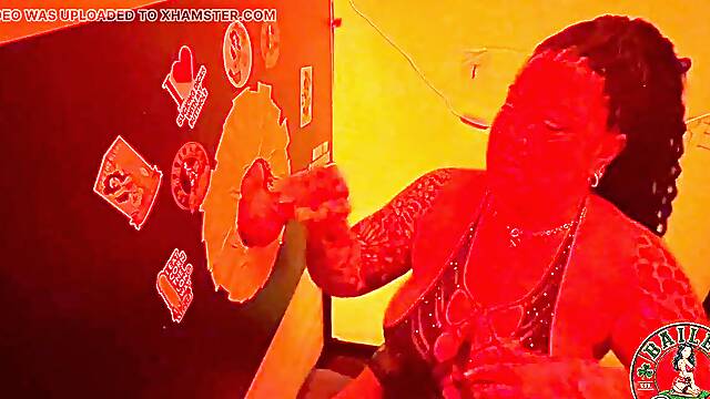 Cheating Dick Explodes at Gloryhole