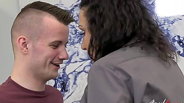 Mother Id like to fuck Nicole Du Papillon spoil u with her biggest soaked vagina-lips