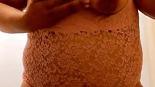 Striptease Rubbing My Snatch Shaking My Ass