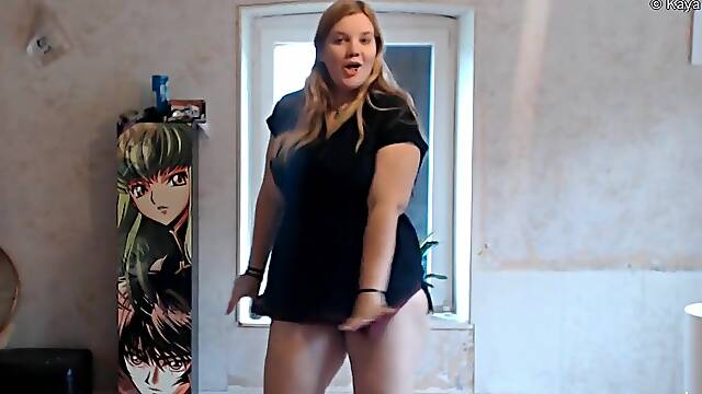 Okay je danse pour toi (big beautiful woman dance hot)