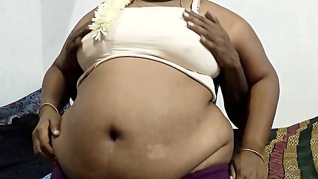 Tamil Beautiful Couples Very lovely tearing up in bed