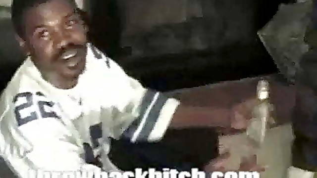 Crack House Full of Crips Fuck Fat Booty Black Bitch on Moll