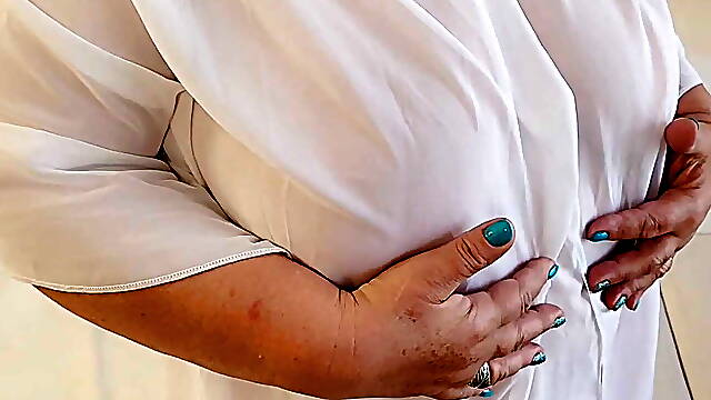 Sexy Chubby Granny Mature BBW plays with her White Panty !
