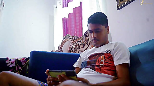 Stepmom caught her stepson masturbating and enjoying the porn