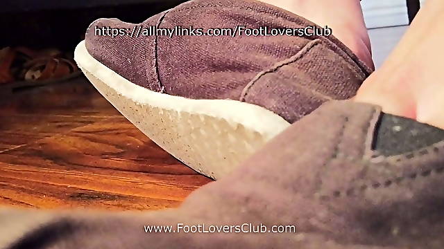 Bella's Feet Soles in Worn Out TOMS Latina Thick Soles Shoeplay Shoe Dangle Size 8 Feet Giantess Latina POV Candid