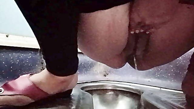 Sangeeta gets hot in the train toilet seeing a male ( Hindi Audio)