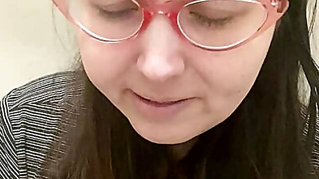 A lovely lunchtime orgasm