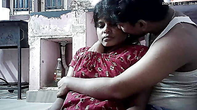 Indian house wife lips kissing ass 