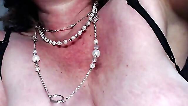 V 703 Giantess and Queen Dawn Swallowing Nils, Yum Yum