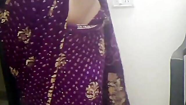 Sexy Hot Indian Girl