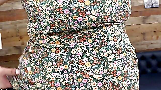 Slutty BBW Sydney Screams Has a Serious Craving for Cock