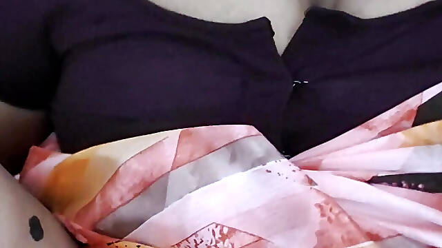 Cheating Neighbour Aunty Sreejaa in Saree Blouse Hard Sex