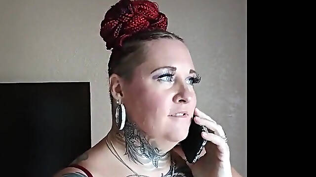 Hot MILFs Young Hotel Hookup