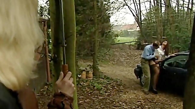 Pretty brunette pussy fucking in dogging position in the car