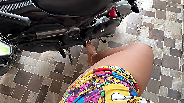 Im Completely Obsessed with Masturbating in Front of My New Neighbors.