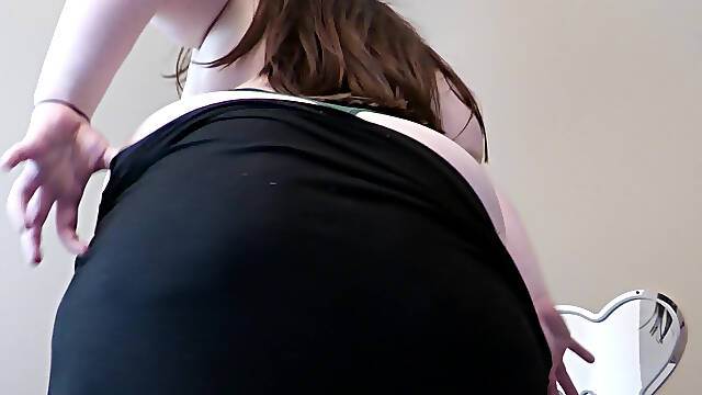 This BBW Has A Crush On You, She Wants Your Cock