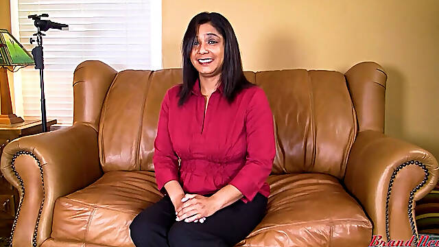 Zenee Busty Curvy Hairy MILF Sloopy Rimjob Deep Anal Passion Heat!