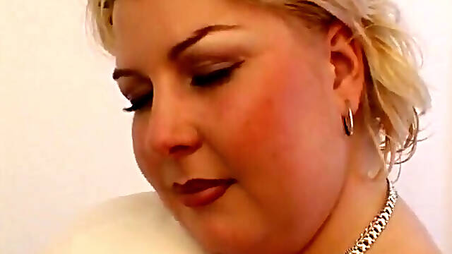 Bbw blonde fucked by toy and cock