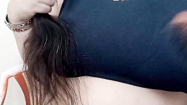 Hairy Big Ass Muslim Stepmom Penetrated Big Indian Cock