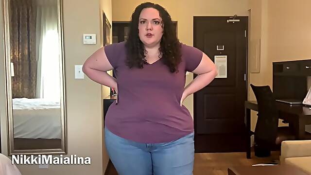 Do I waddle like a fat girl?