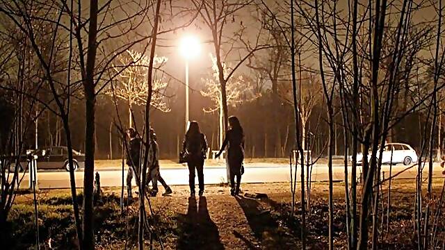 Fluides avec mon soumis au Bois de Boulogne