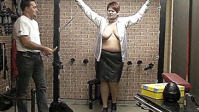 Annadevot - Anna spanked from her master!