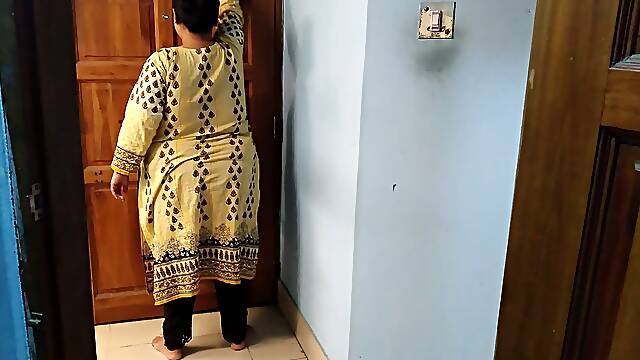 Pakistani Beautiful Maid Fucked by Indian Owner's Step Son - Desi Hindi Sex