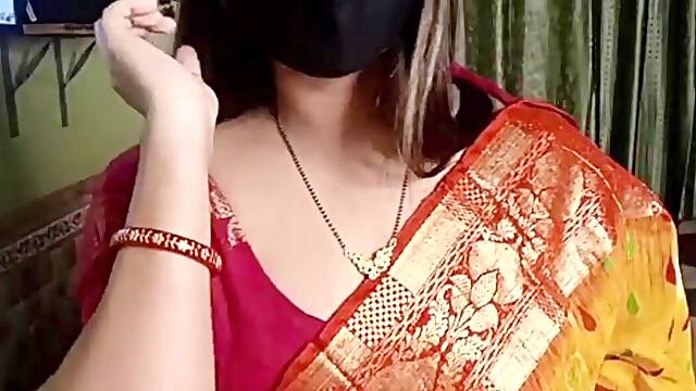 Indian Sexy Lisa Bhabi