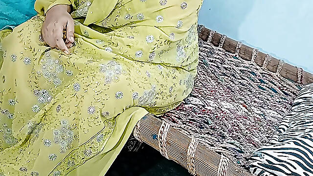 Big Boobs Cheating Wife Giving Handjob and Masturbates He Indian Desir Hubbyz Big Cock