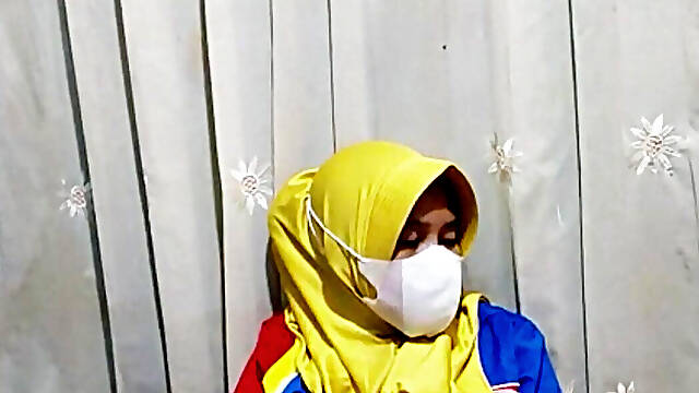 Indomaret Employee Girl Masturbates