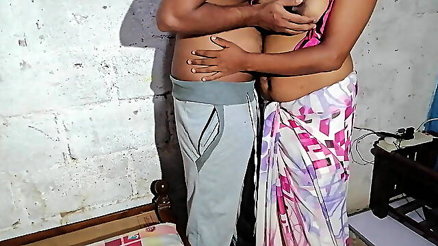 Indian Beautiful Saree Aunty Sex Hot Sexy Perfect Body