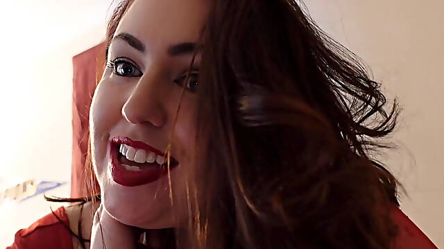 Happy Freaky Friday! This Vid Is All About My Love of Being Restrained!